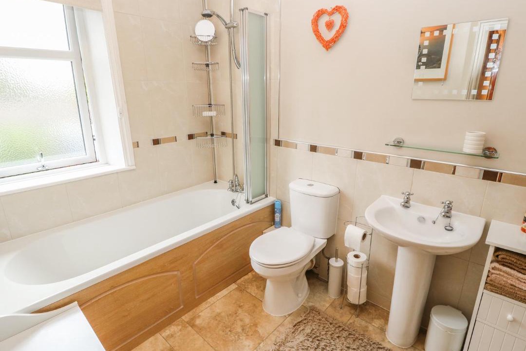 Photo of Bathroom in Penistone