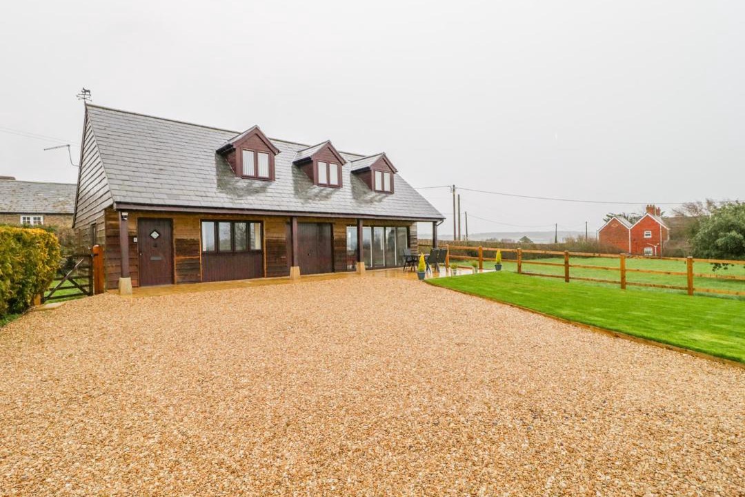 Photo of Others in Alweston