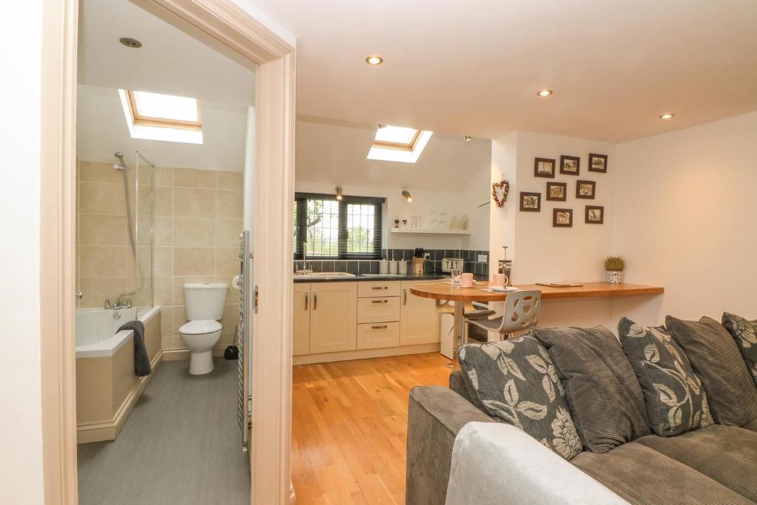 Photo of Others in Cowbeech