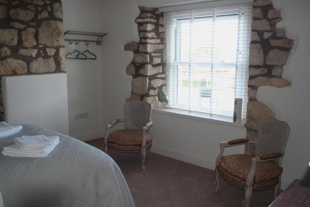 Photo of Others in Tunley