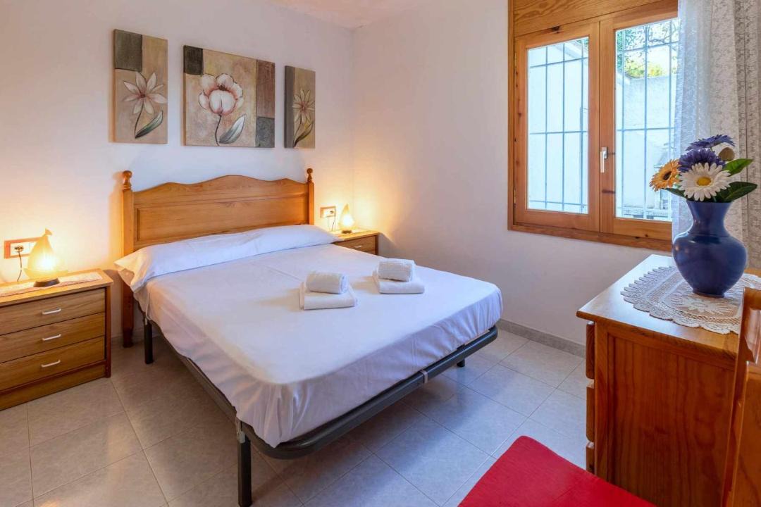 Photo of Bedroom in Llanca