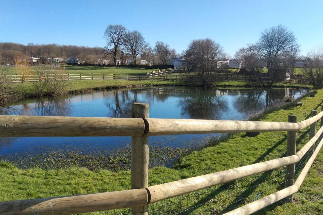 Photo of Others in Litteau