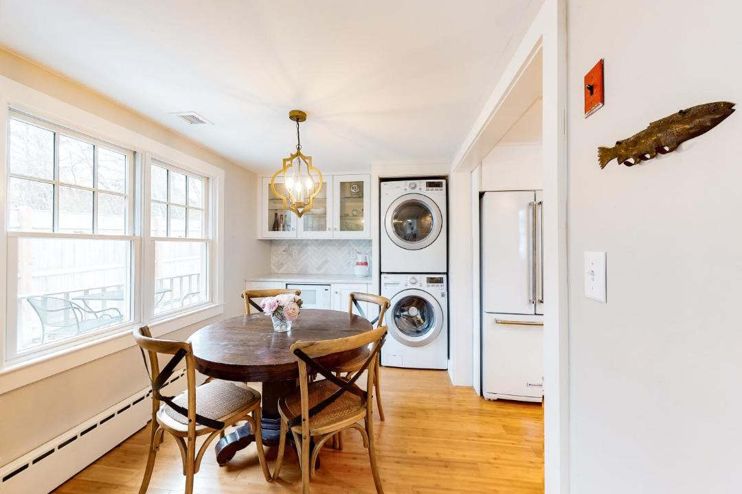 Photo of Others in Vineyard Haven