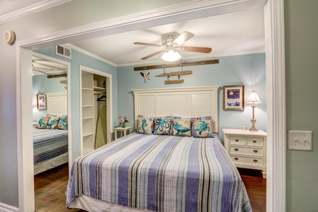Photo of Bedroom in Tybee Island