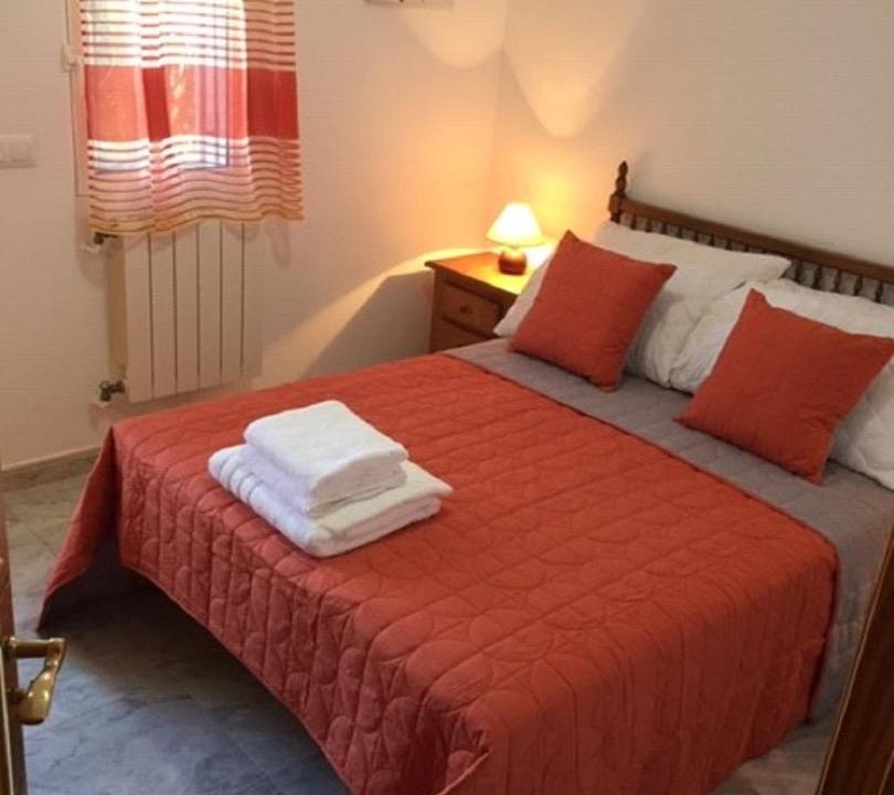 Photo of Bedroom in Alcalali