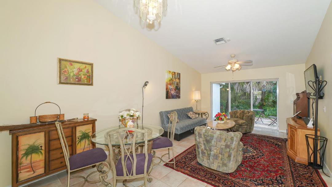 Photo of Others in Park East