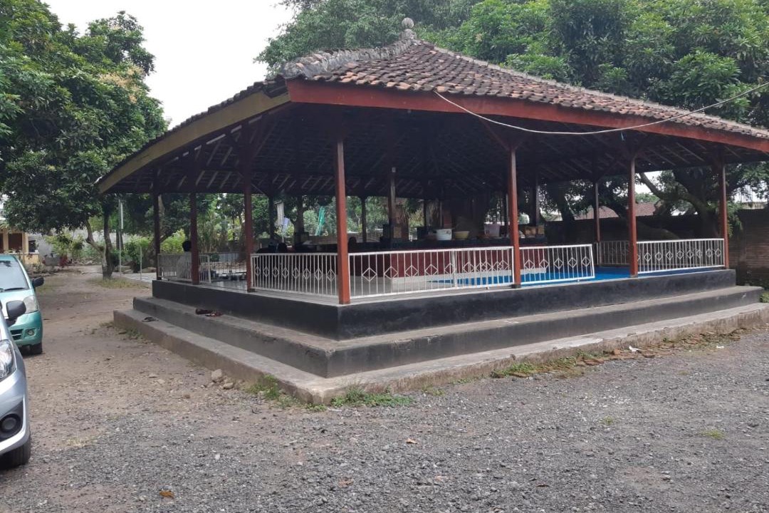 Photo of Buildings in Kecamatan Kuripan