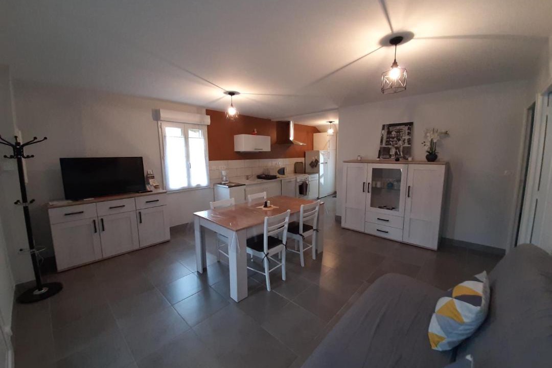 Photo of Others in Frontenard