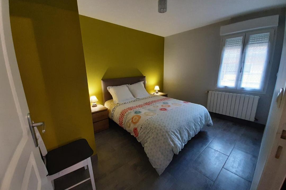 Photo of Bedroom in Frontenard