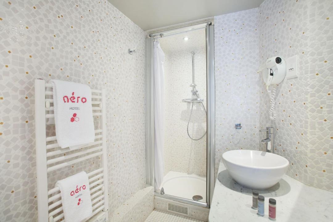 Photo of Bathroom in Passy
