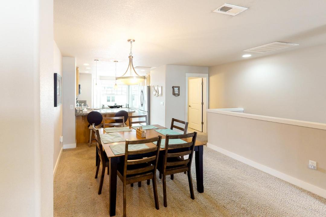 Photo of Livingroom in Rockaway Beach