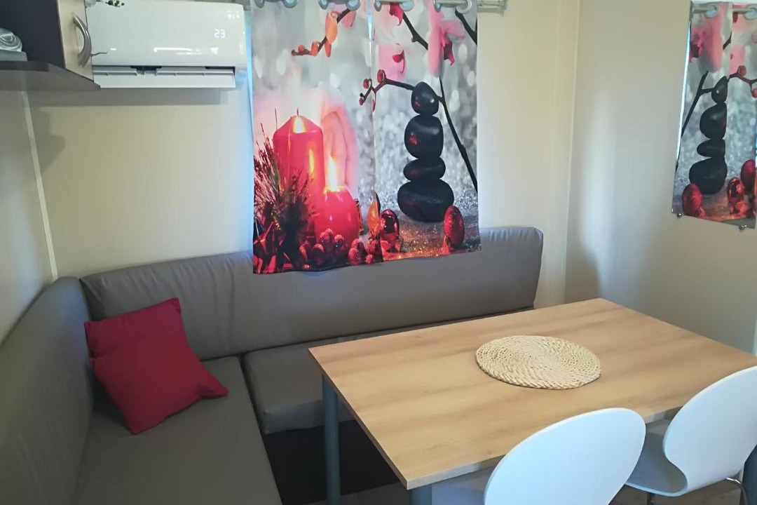 Photo of Others in Saint-Cheron