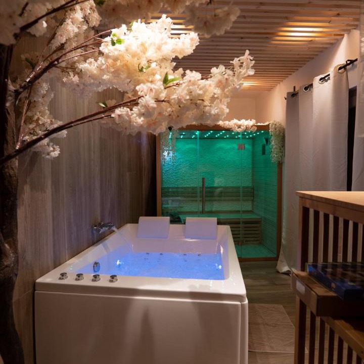 Photo of Bathroom in Trith-Saint-Leger