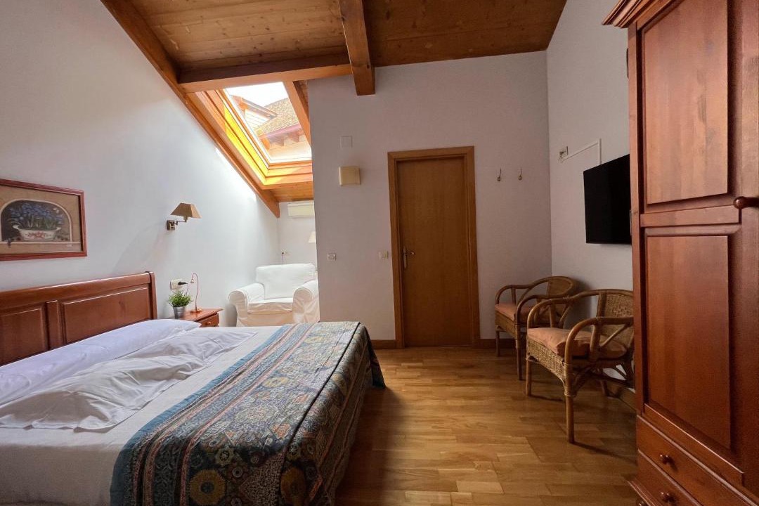Photo of Bedroom in Oronz
