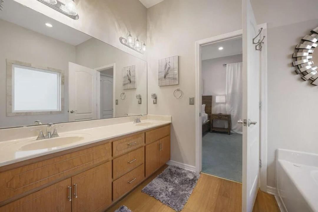 Photo of Others in Gulf Pines