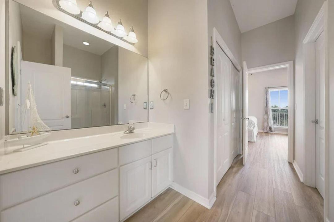 Photo of Others in Gulf Pines