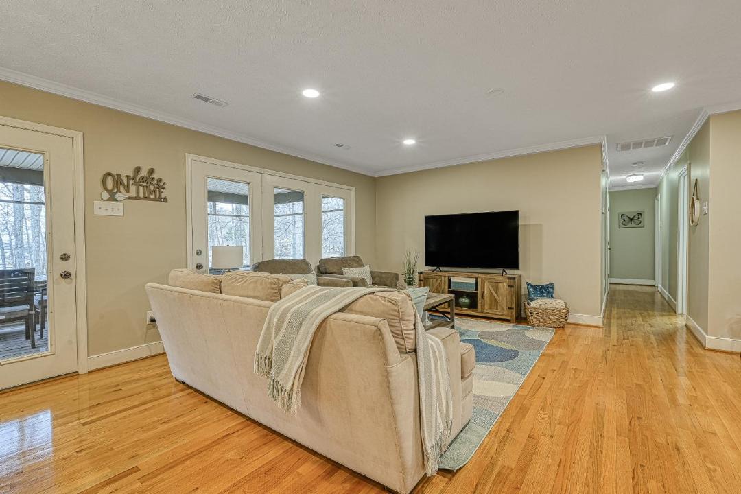 Photo of Livingroom in Bumpass