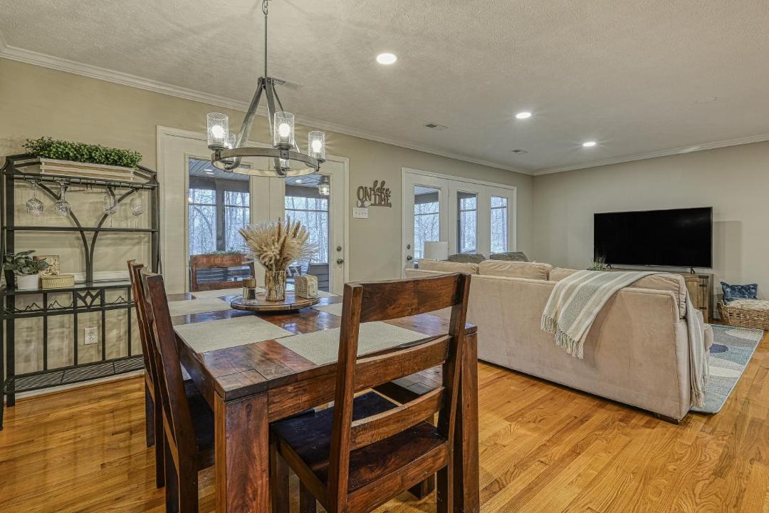 Photo of Livingroom in Bumpass