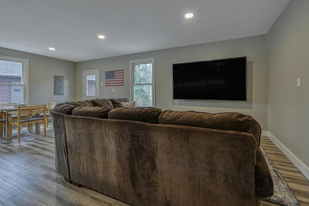 Photo of Livingroom in Bumpass