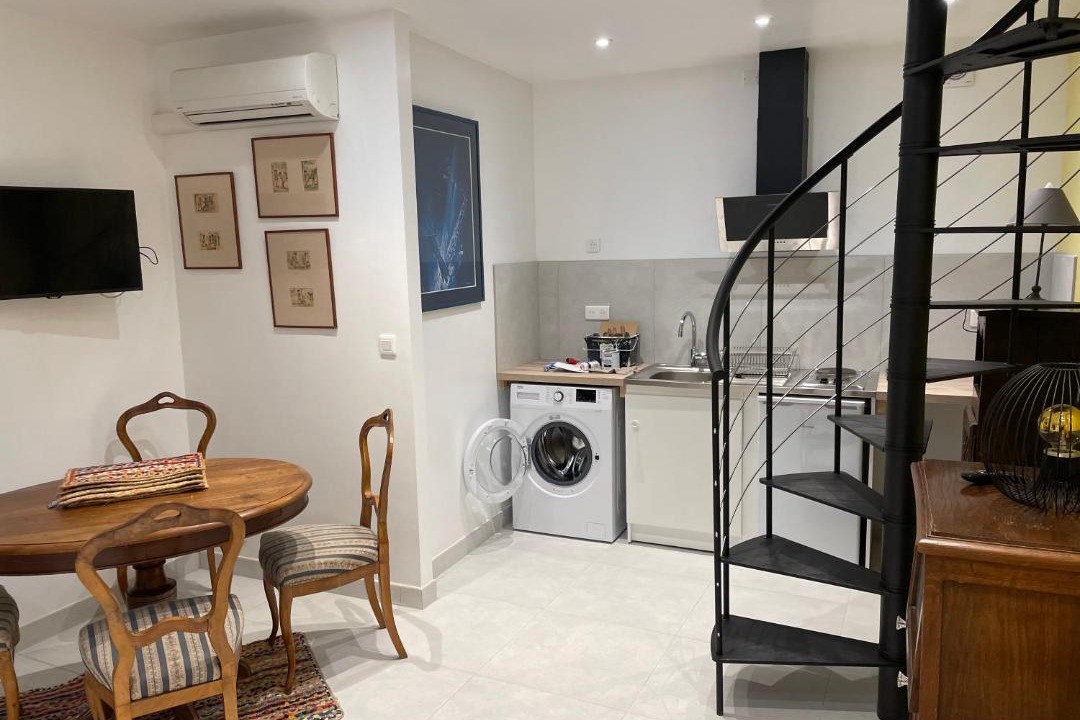 Photo of Others in Uzes