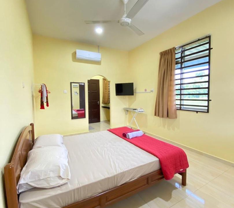 Photo of Bedroom in Kampung Sekati