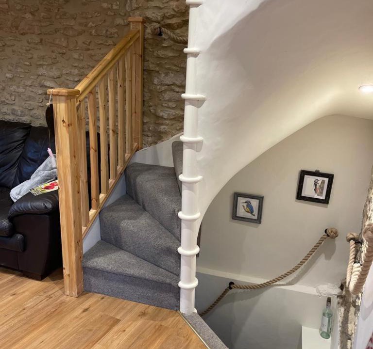 Photo of Others in Ozleworth