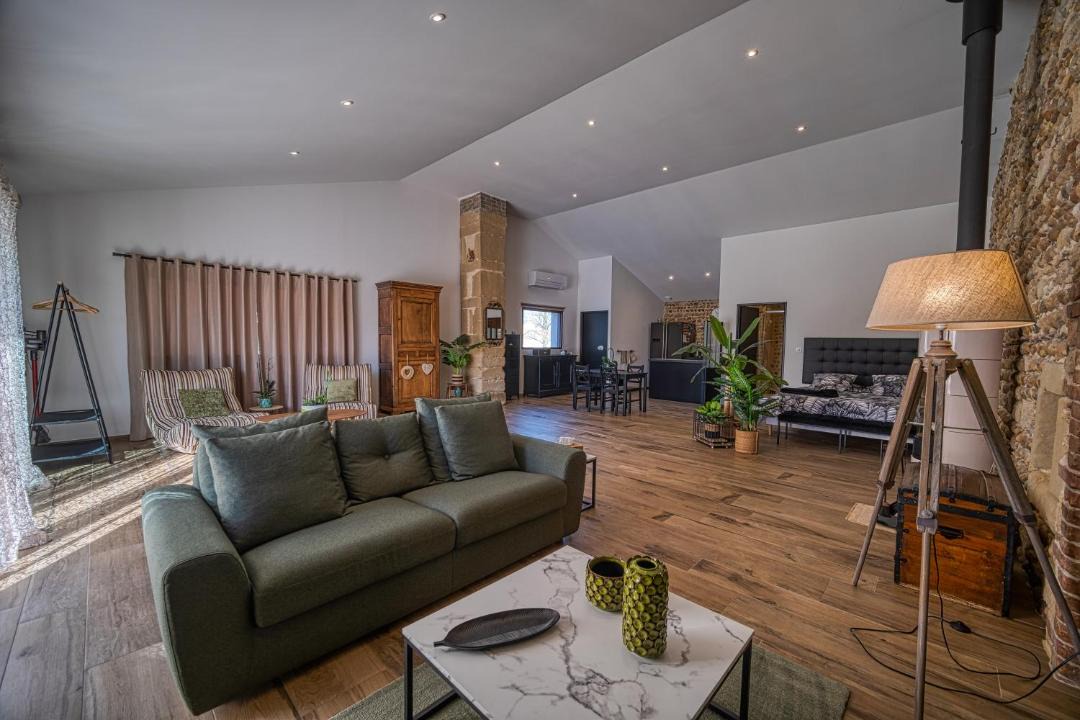 Photo of Others in Malissard