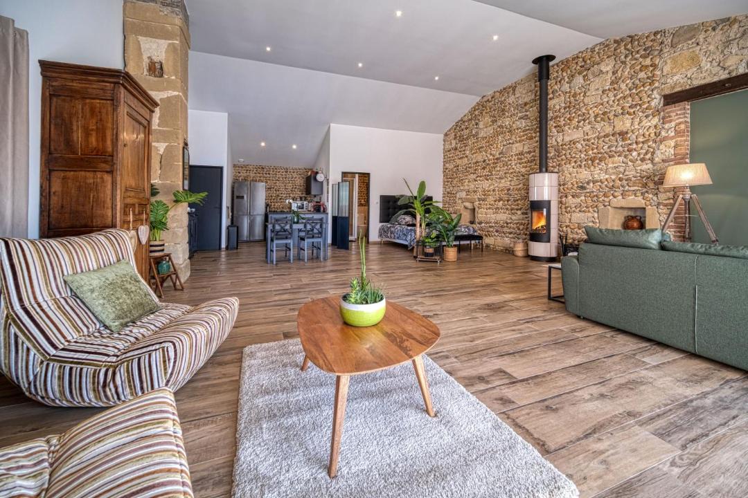 Photo of Others in Malissard