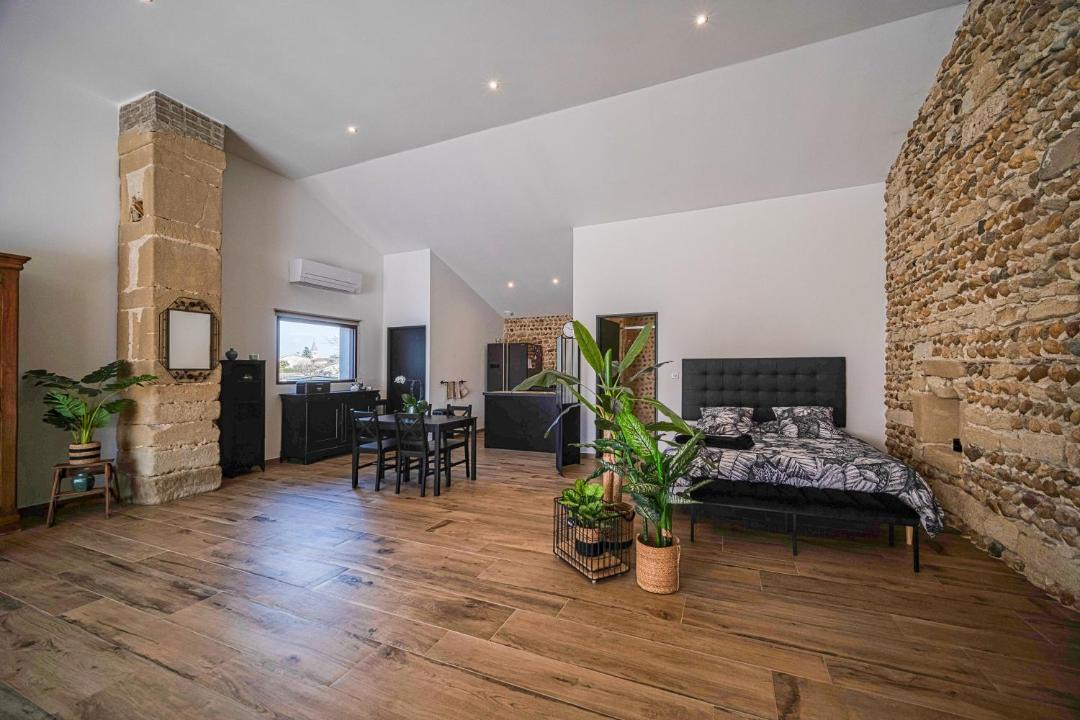 Photo of Others in Malissard