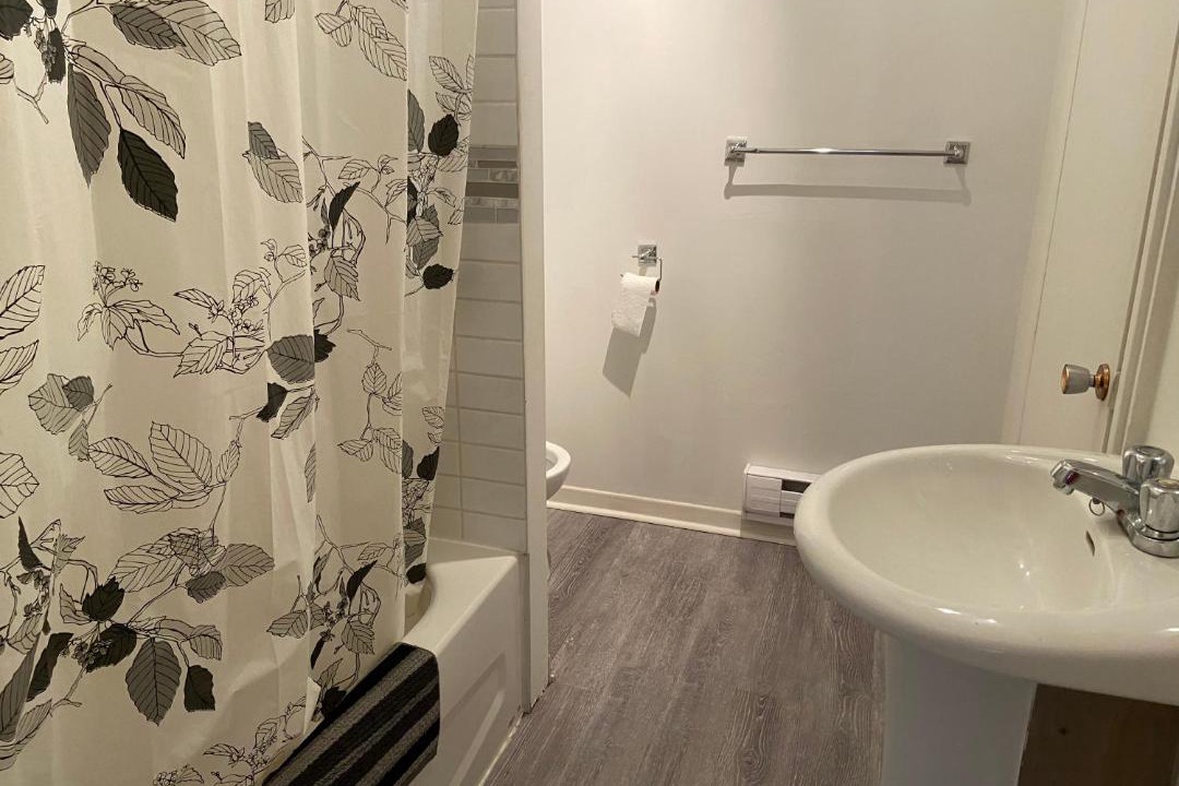 Photo of Bathroom in La Tuque