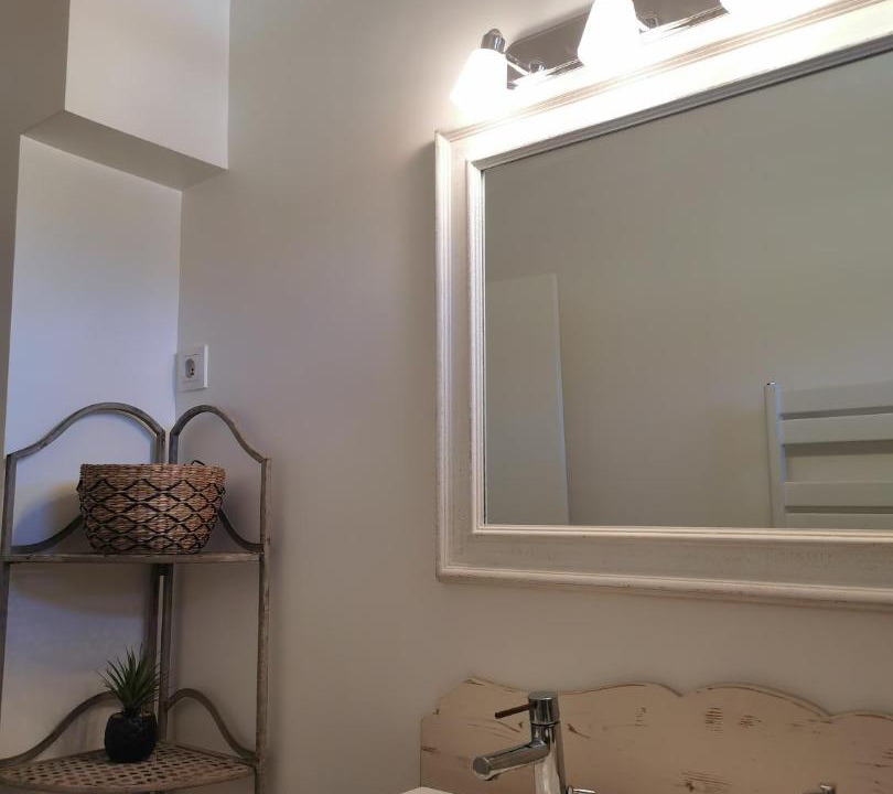 Photo of Bathroom in La Valette-du-Var