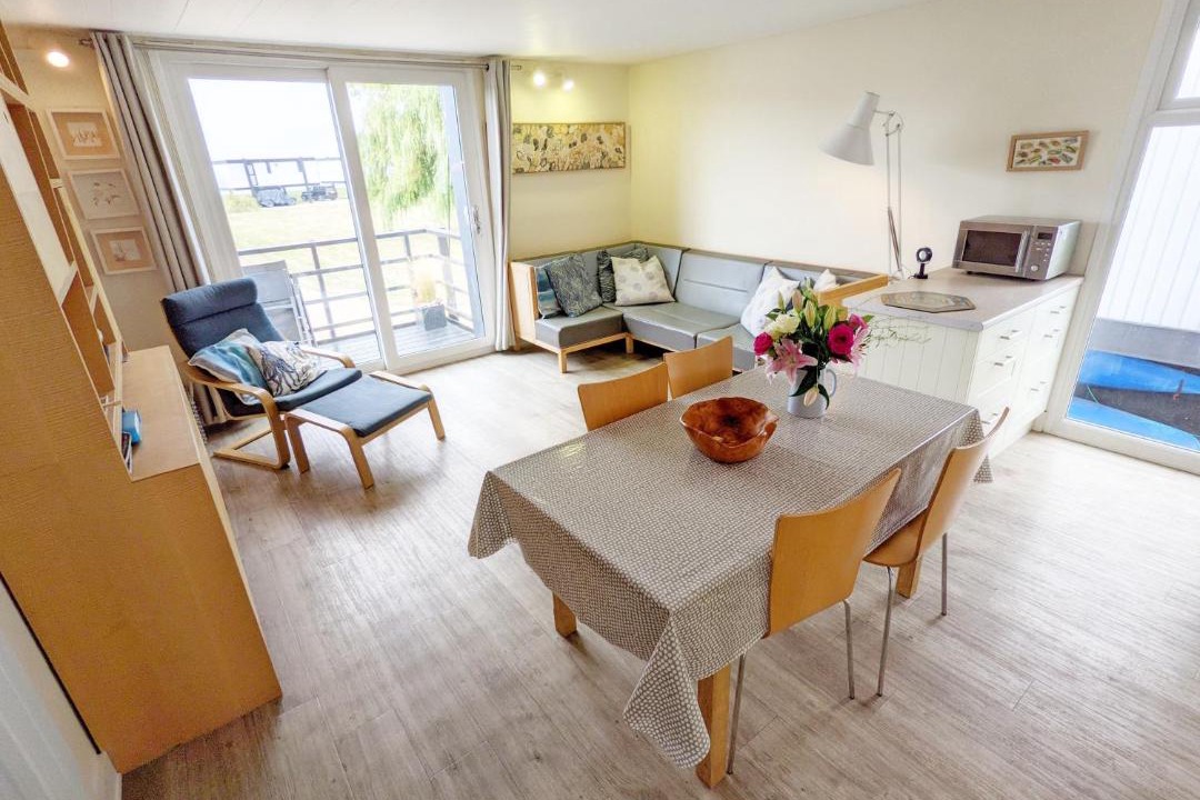 Photo of Livingroom in Emsworth