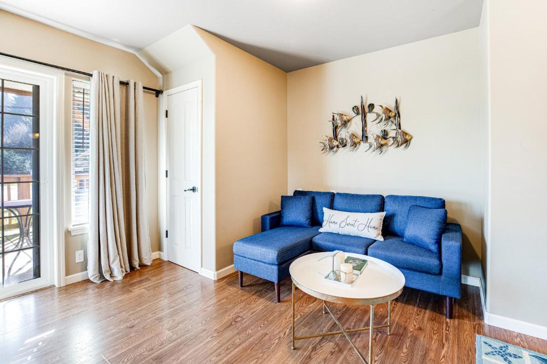 Photo of Others in Dunes City