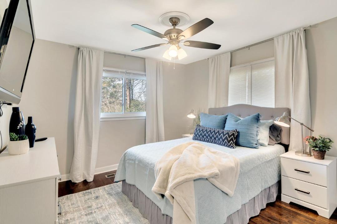Photo of Bedroom in Smyrna