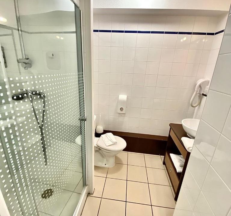 Photo of Others in Idron