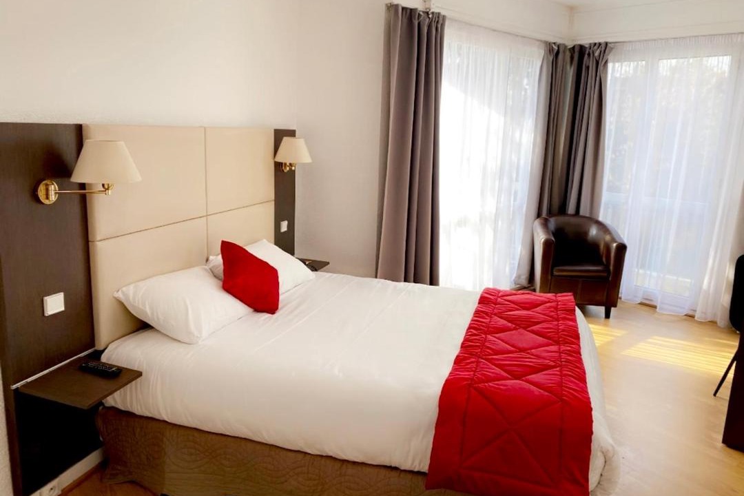 Photo of Bedroom in Orsay