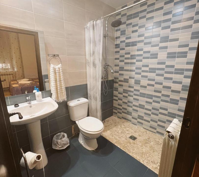 Photo of Bathroom in Garcinarro