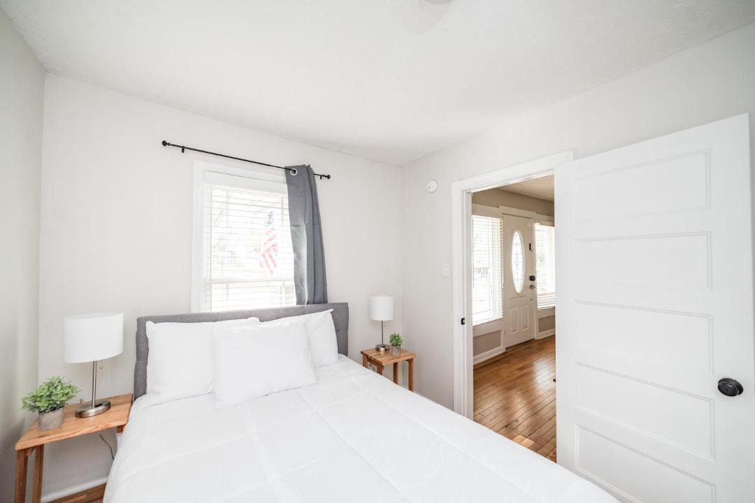 Photo of Bedroom in Lynchburg
