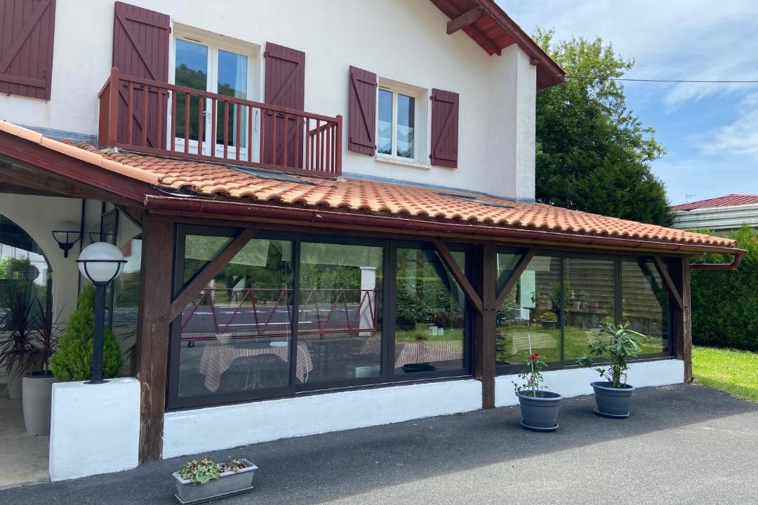 Photo of Others in Ascarat