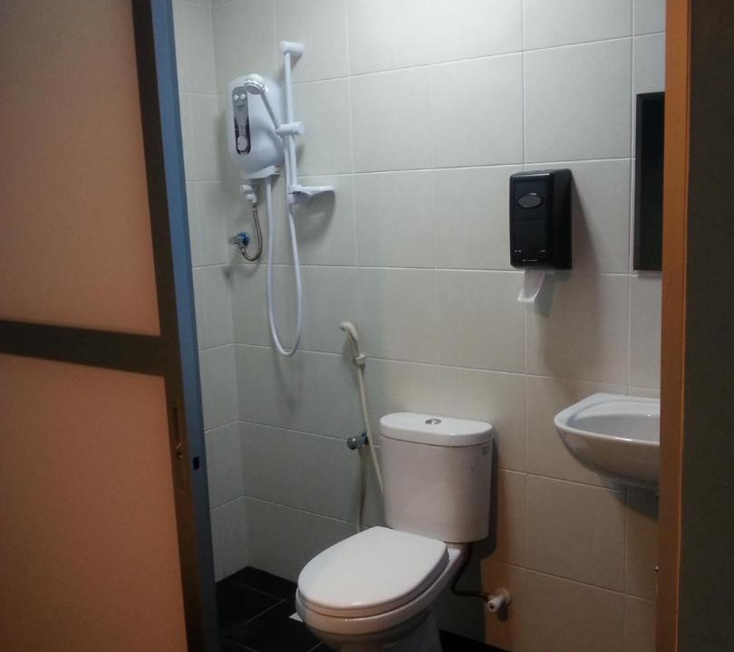 Photo of Bathroom in Pegawai