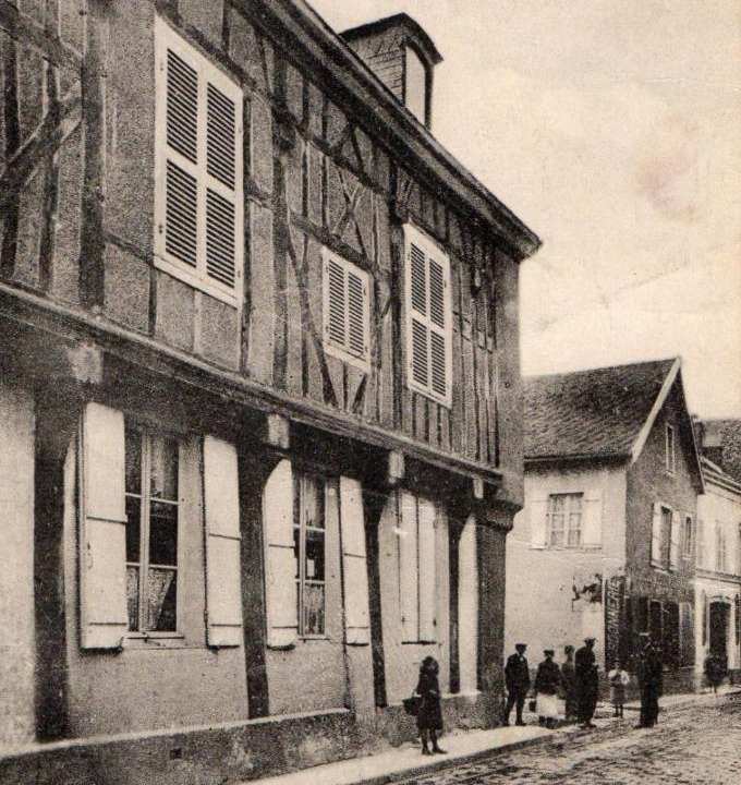 Photo of Buildings in Ay