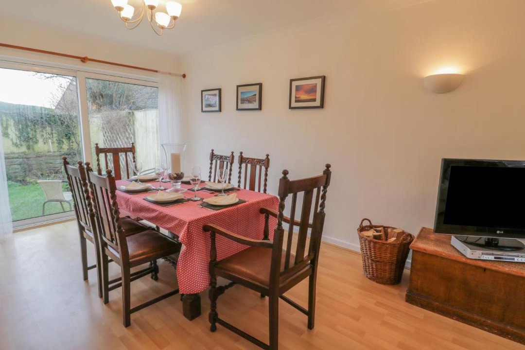 Photo of Others in Briggswath