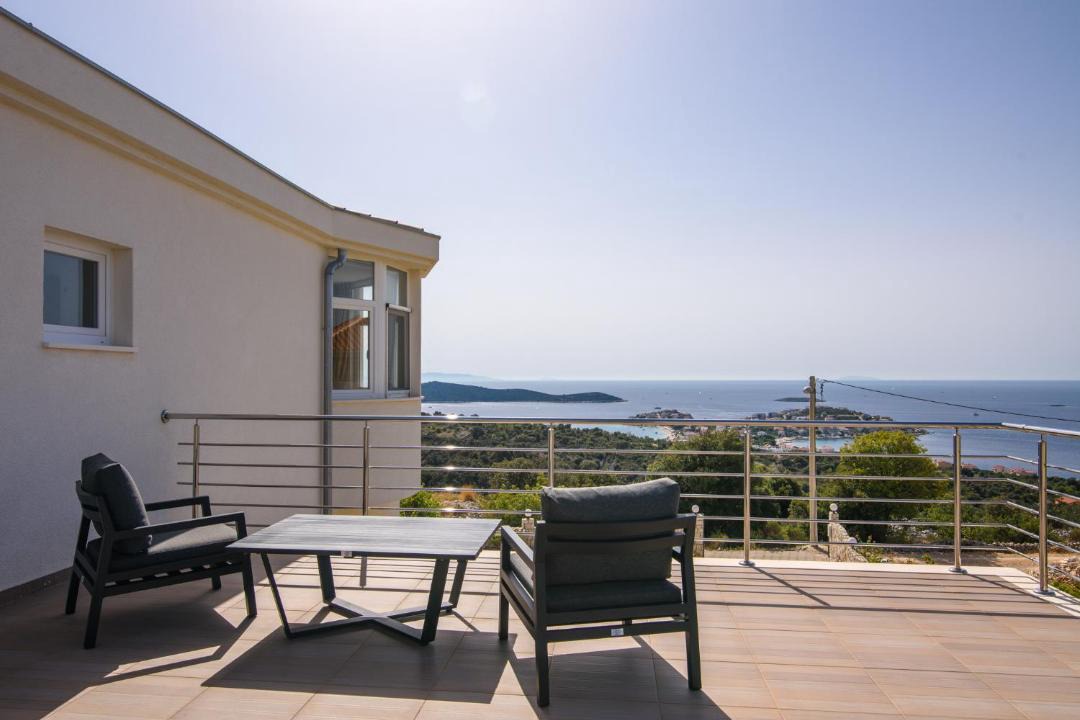 Photo of Patio Balcony in Sevid