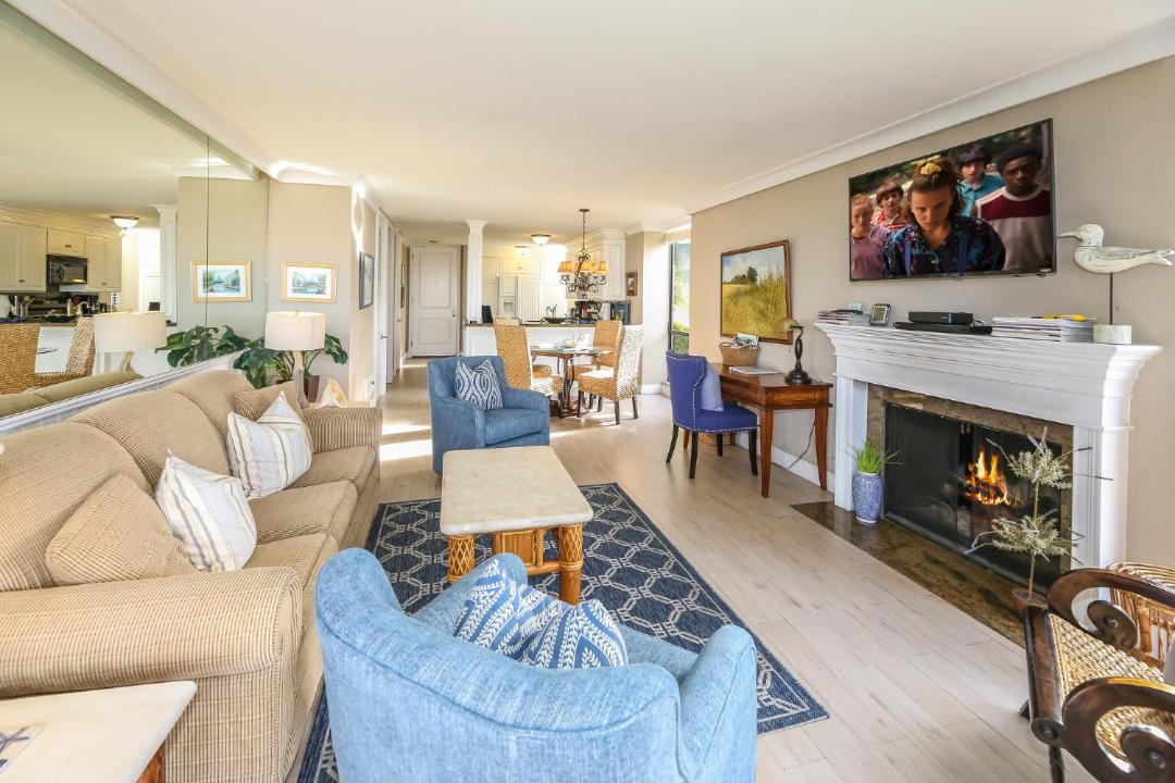 Photo of Livingroom in Townsite