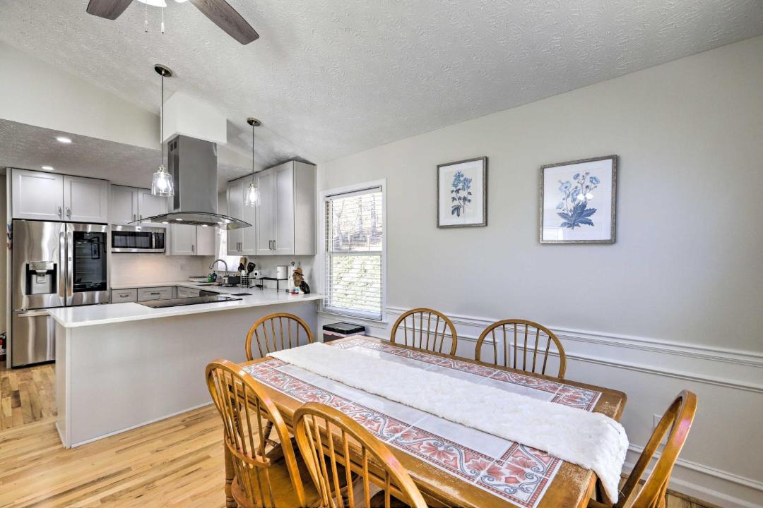 Photo of Others in Suwanee