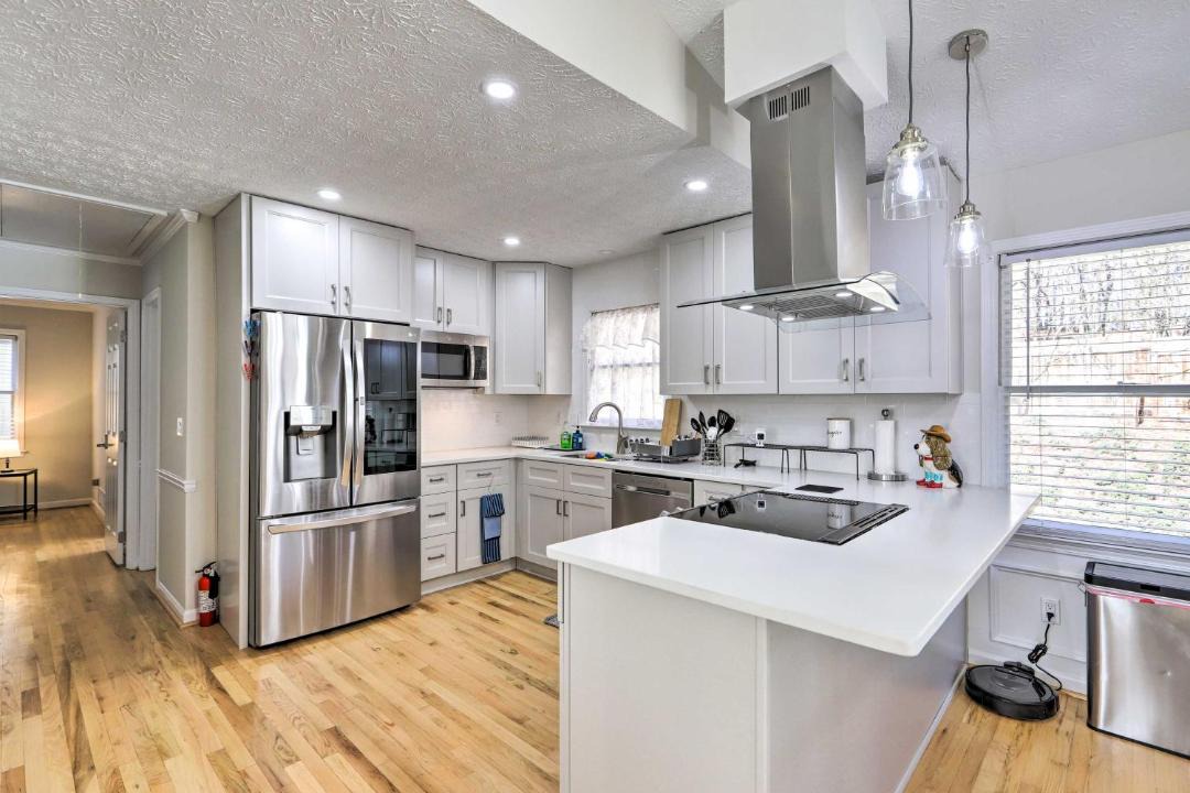 Photo of Others in Suwanee