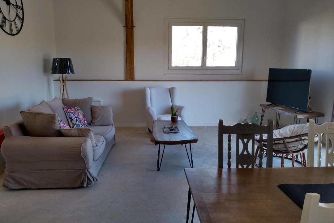 Photo of Livingroom in Souprousse