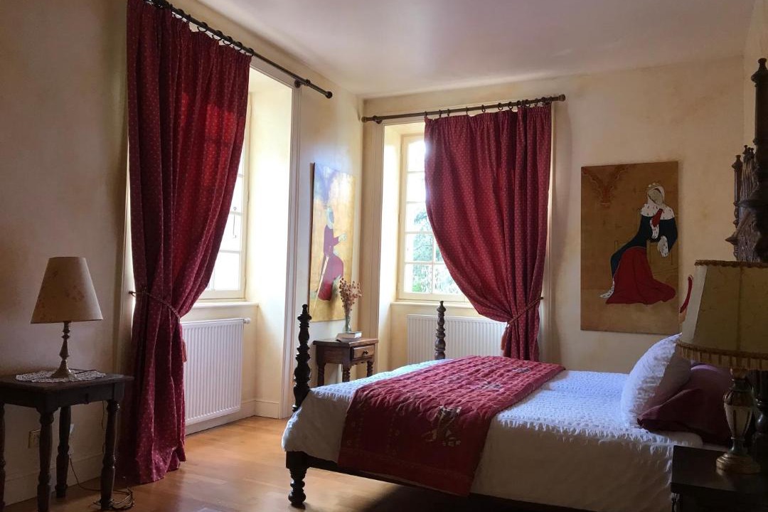 Photo of Others in Beze