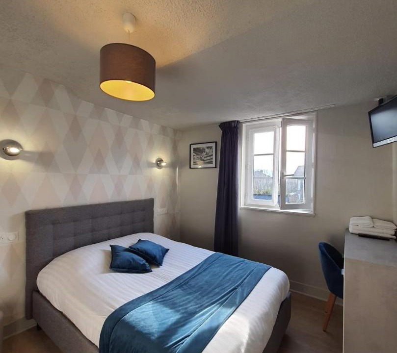 Photo of Others in Etretat