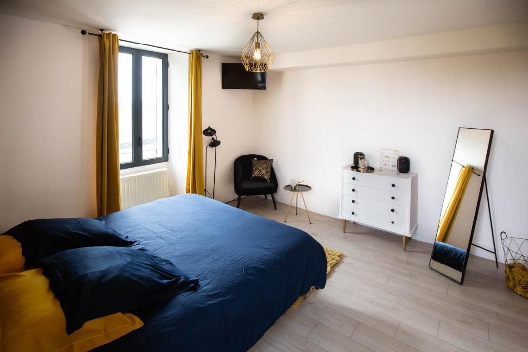 Photo of Bedroom in Saint-Aigulin